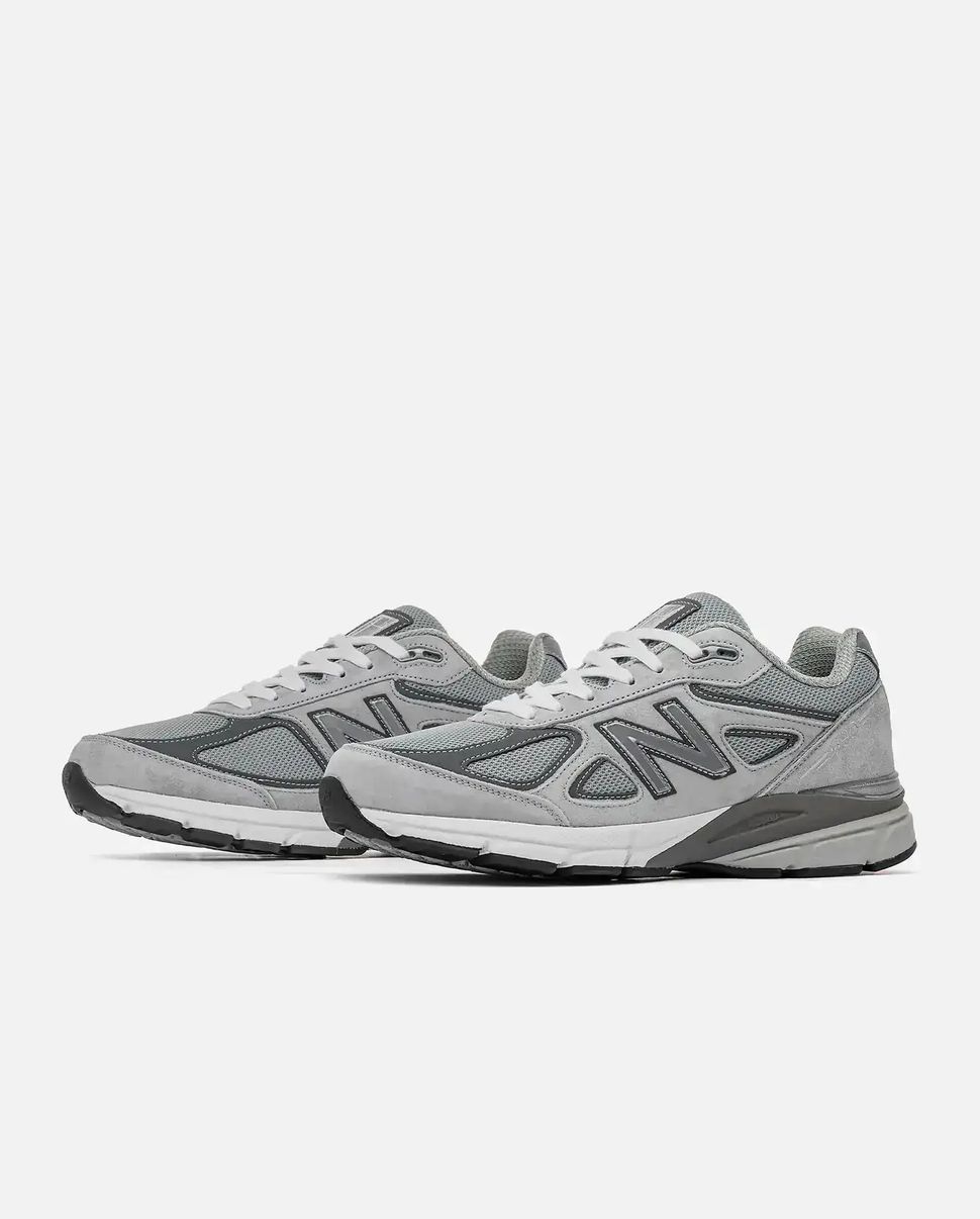 New Balance 990v4 Grey