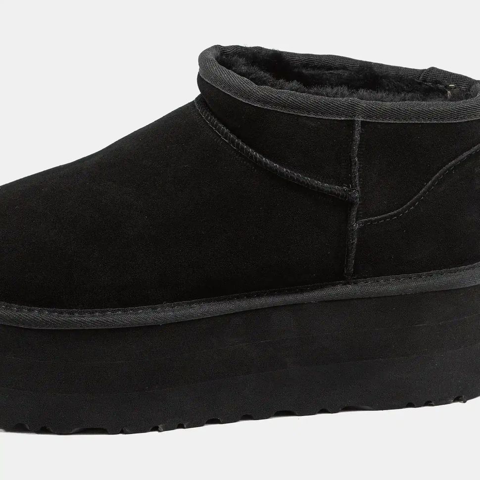 UGG Classic Ultra Mini Extra Platform Black, 37