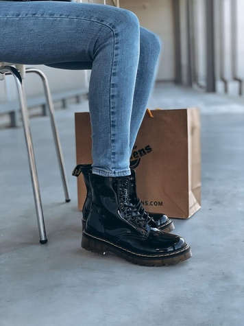 Зимние ботинки Dr. Martens Patent Black 3 4211 фото