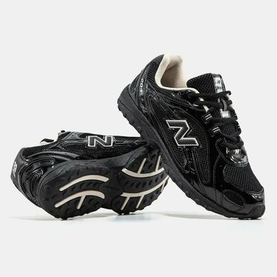 New Balance 204L Black Gloss Silver