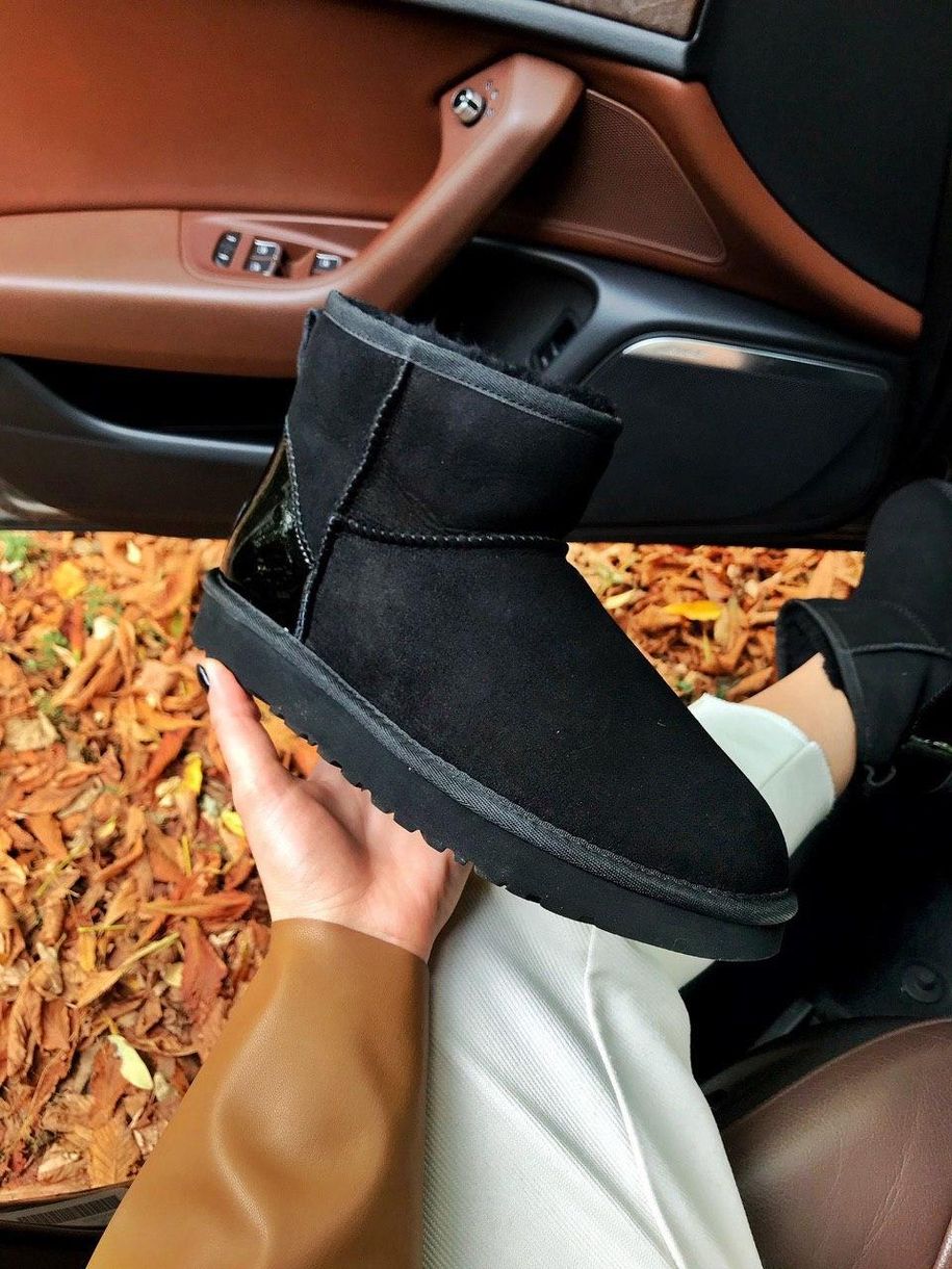 Зимние сапоги Ugg Black Metallic Suede 5359 фото