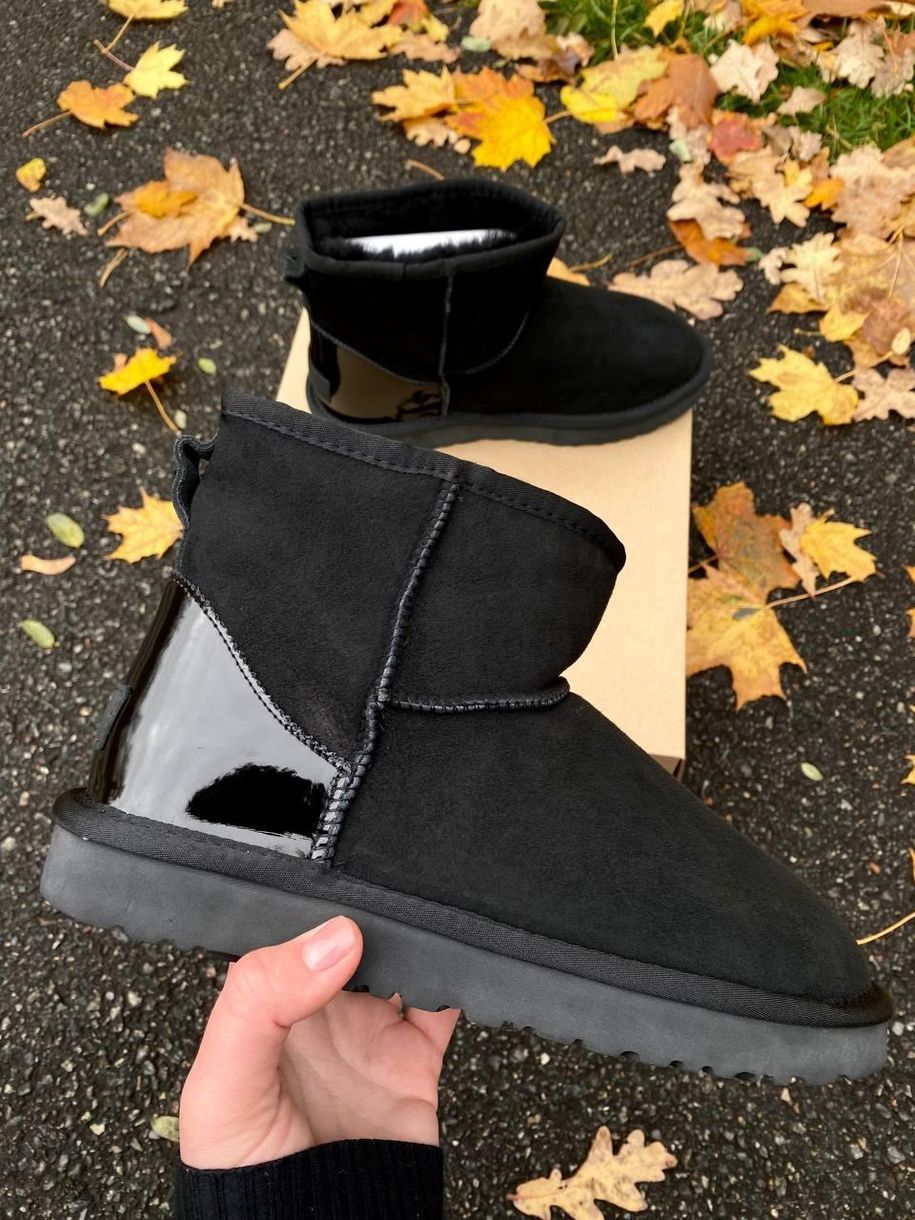 Зимние сапоги Ugg Black Metallic Suede 5359 фото