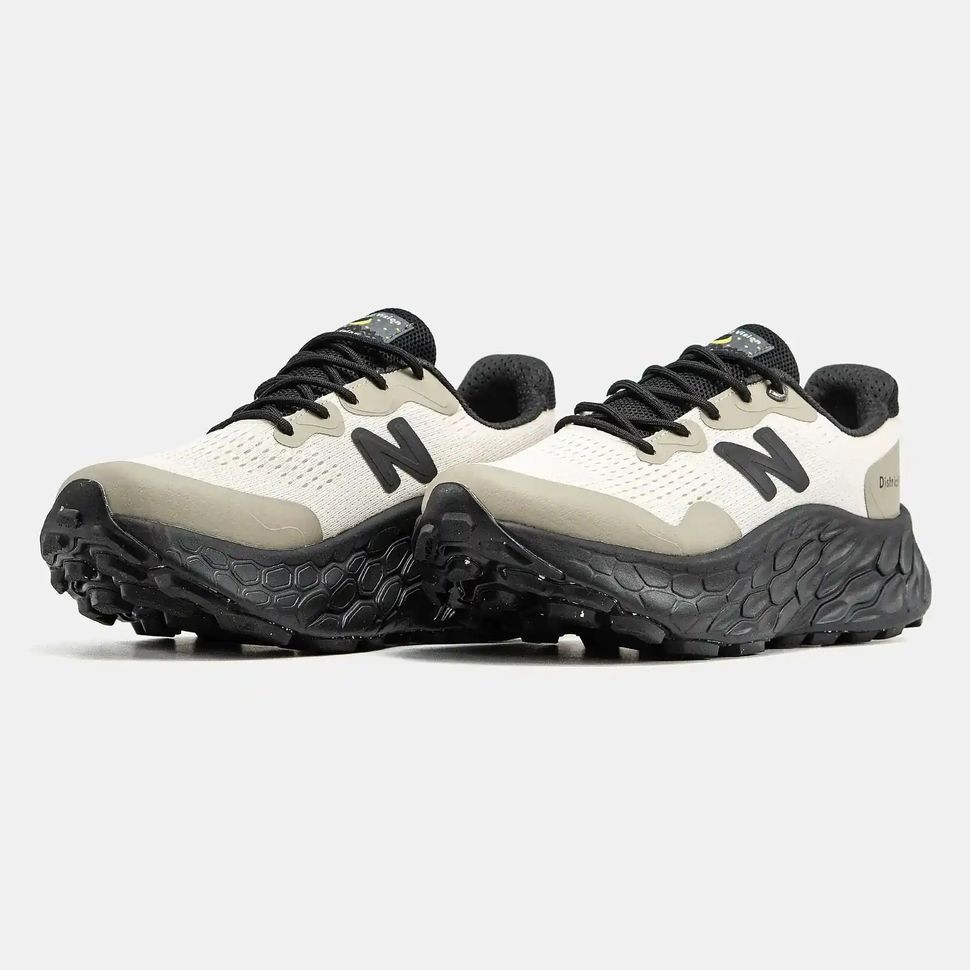 New Balance Fresh Foam Hierro v7 x District Vision Beige Black