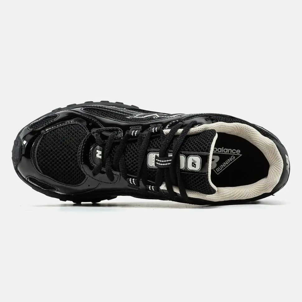 New Balance 204L Black Gloss Silver
