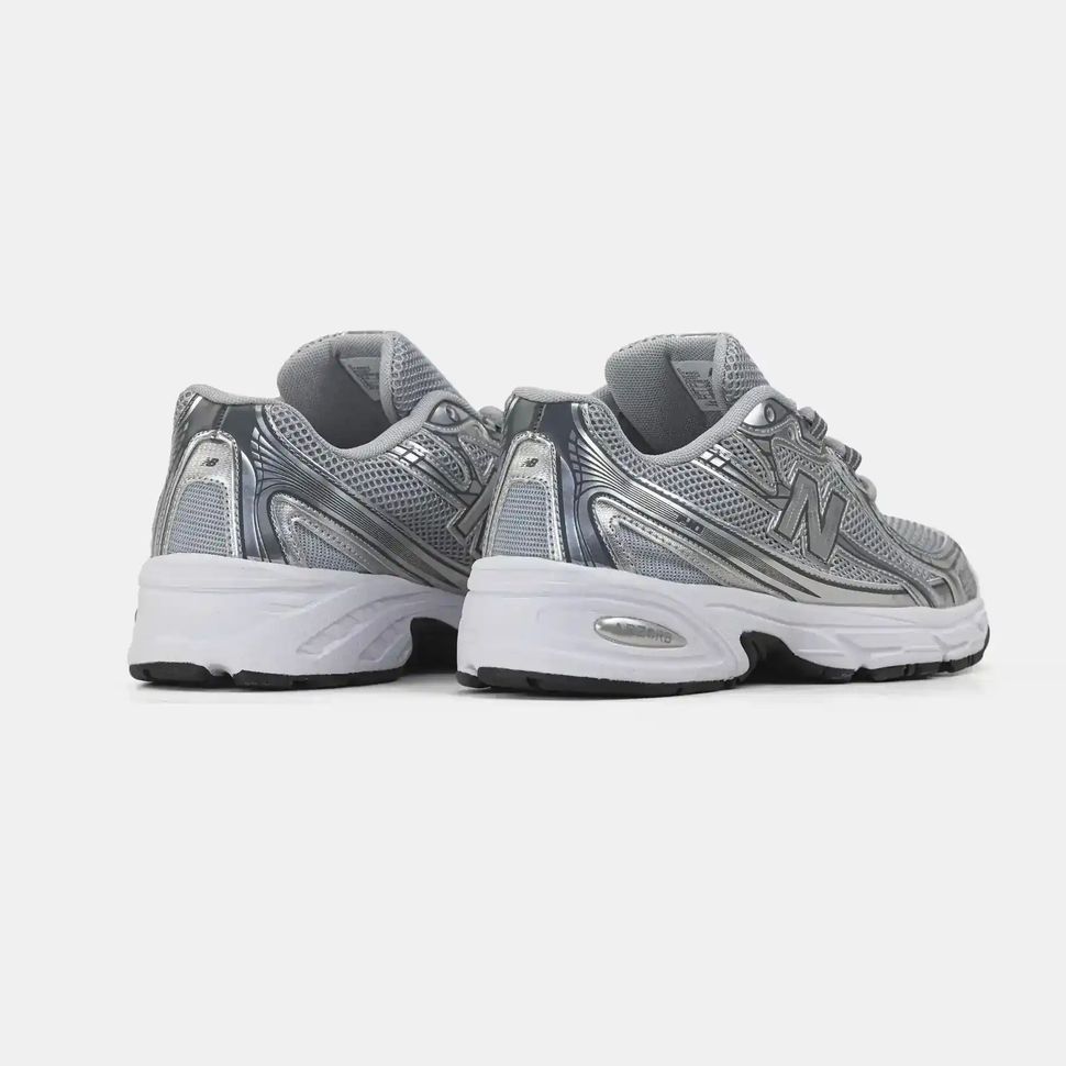 New Balance 740 Metallic Silver, 36