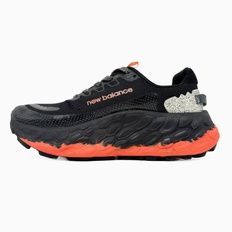 New Balance Fresh Foam X More Trail v3 Black Orange