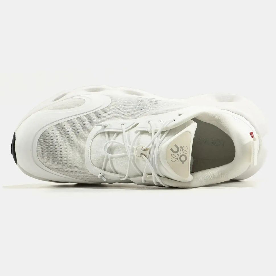 ON Cloudsolo x Loewe Triple White, 38