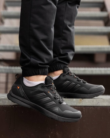 Кроссовки Adidas Terrex Light GTX Triple Black 11684 фото