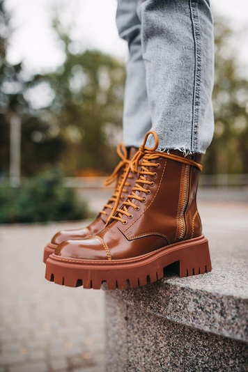 Ботинки Balenciaga Boots Tractor Brown 3492 фото