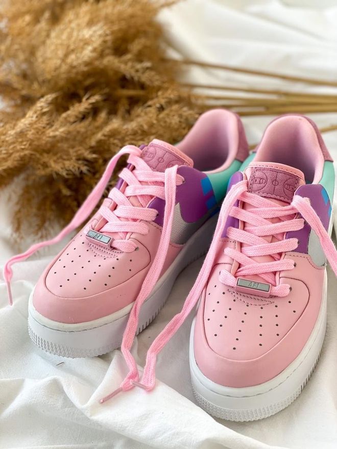 nike air force 1 sage trainers in pink