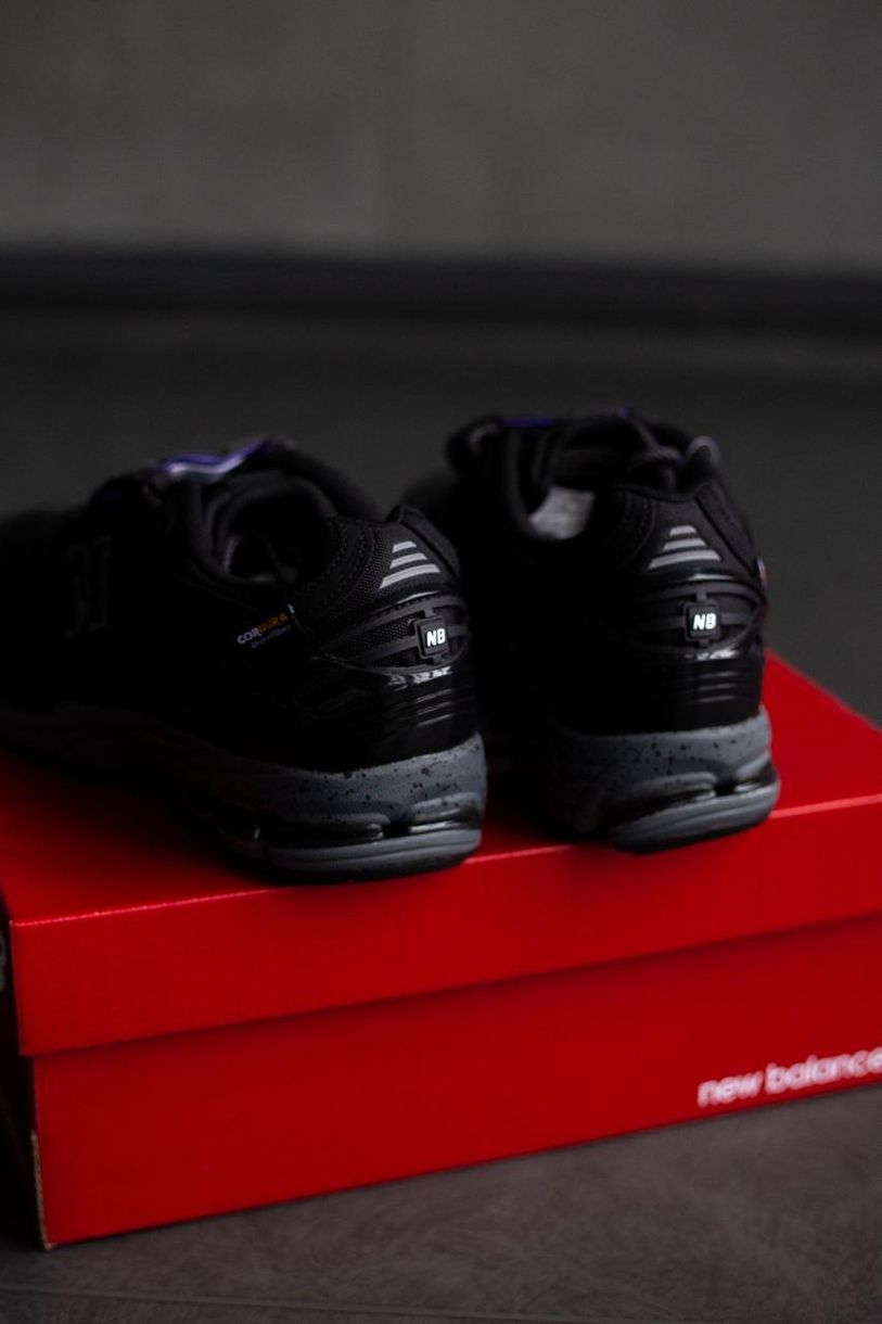 Кросівки New Balance 1906R Cordura Pocket Black 9340 фото