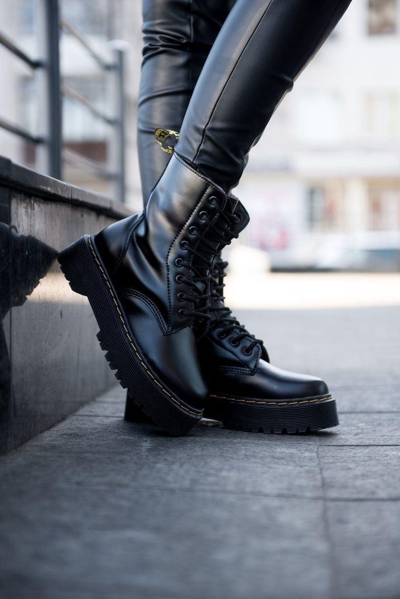 Зимові Черевики Dr. Martens JADON Black No Logo 5 6868 фото