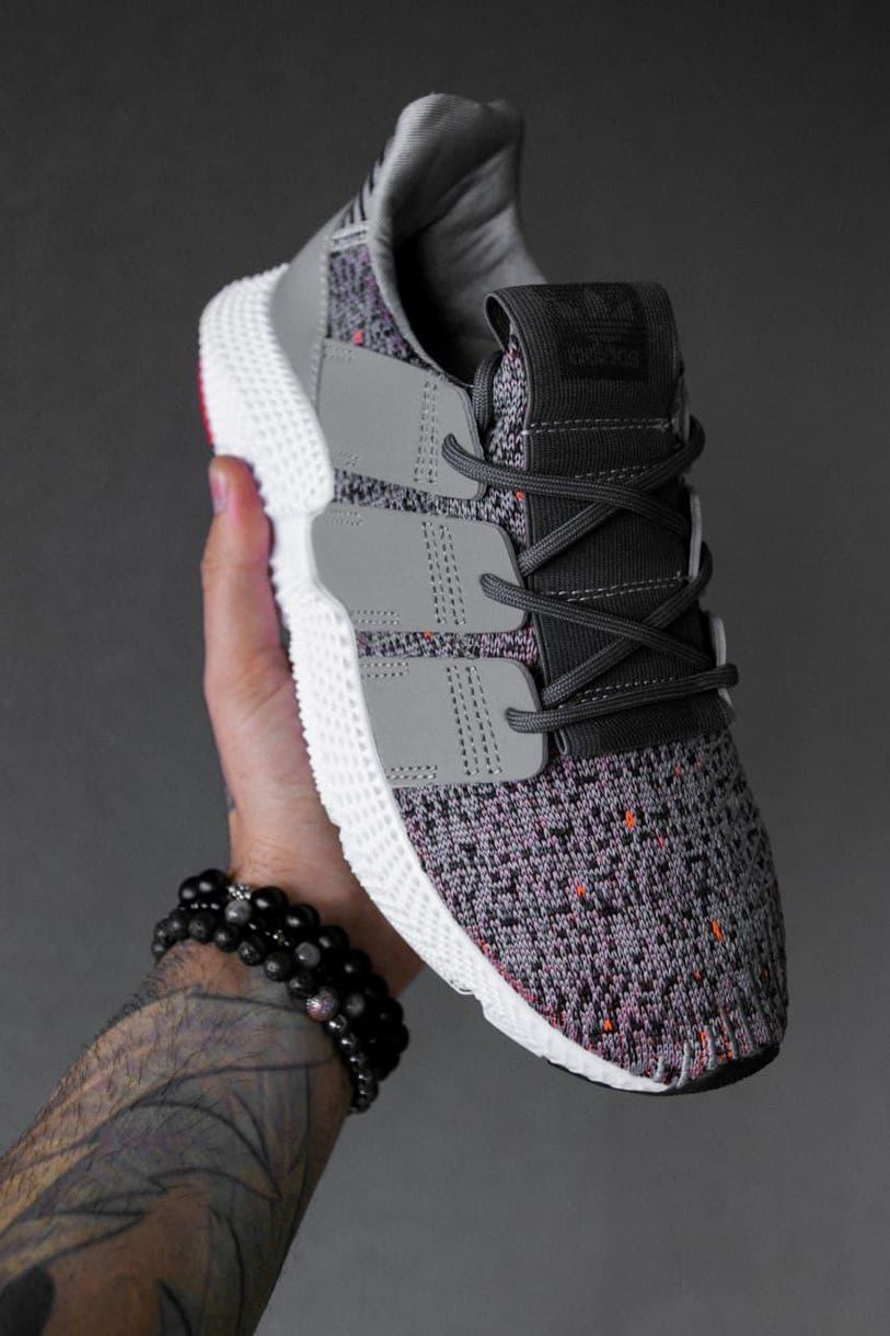 Кросівки Adidas Prophere Grey Solar Red 2777 фото