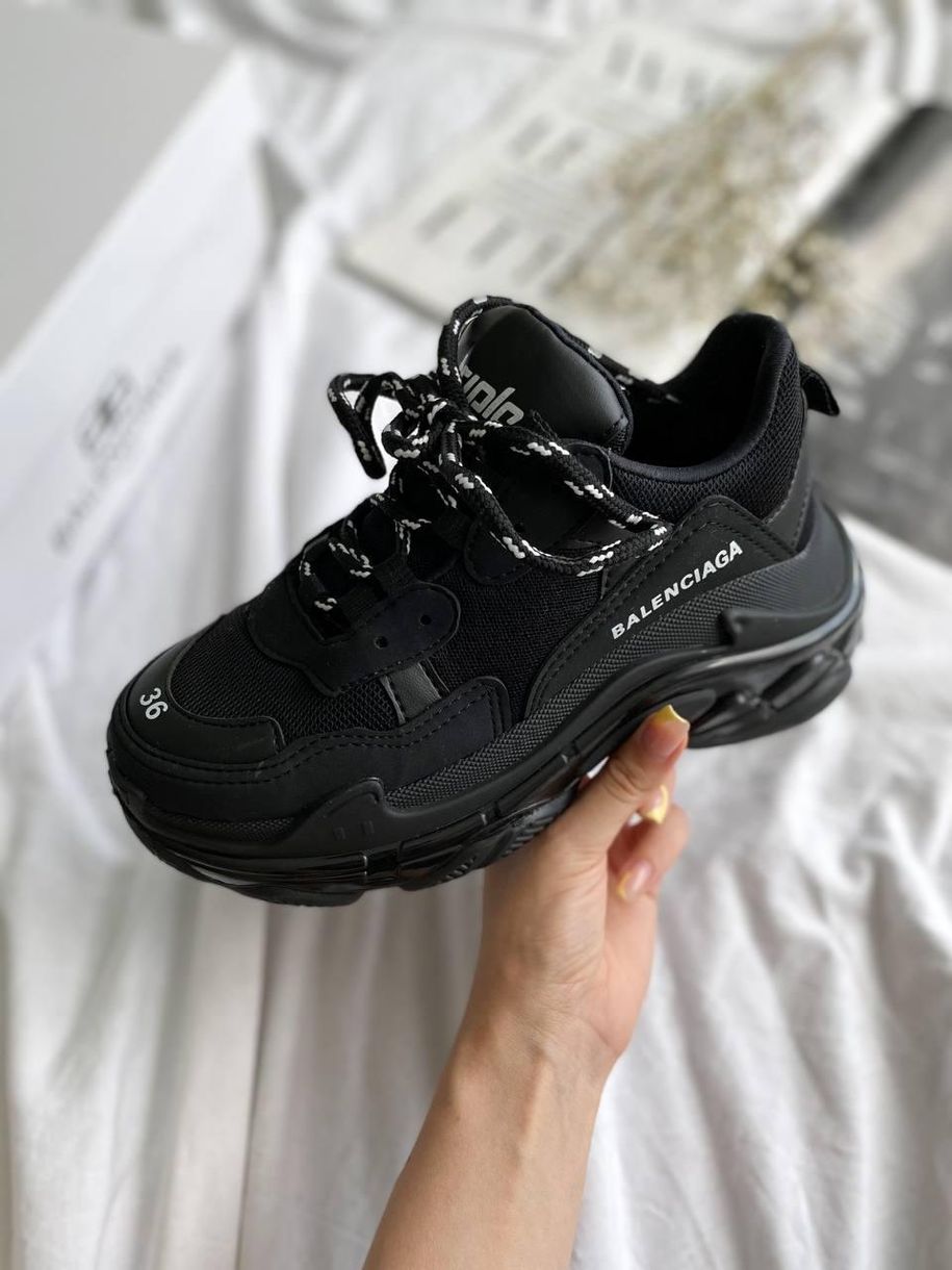 Кросівки Balenciaga Triple S Clear Sole Black «White Logo» 3 3456 фото