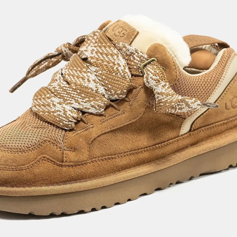 UGG Lowmel Chestnut, 36